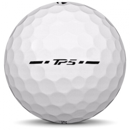 La balle de golf TaylorMade TP5 en année-modèle 2025.