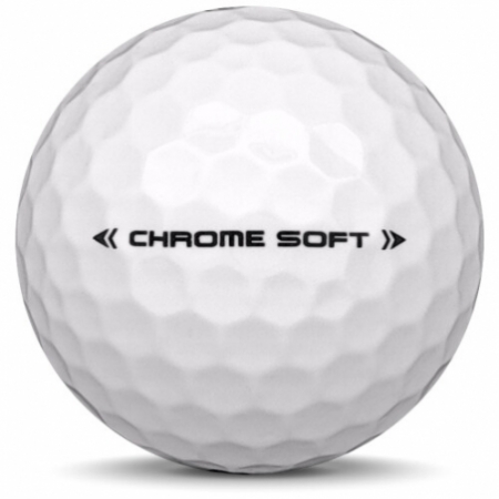 La balle de golf Callaway Chrome Soft en année-modèle 2021.